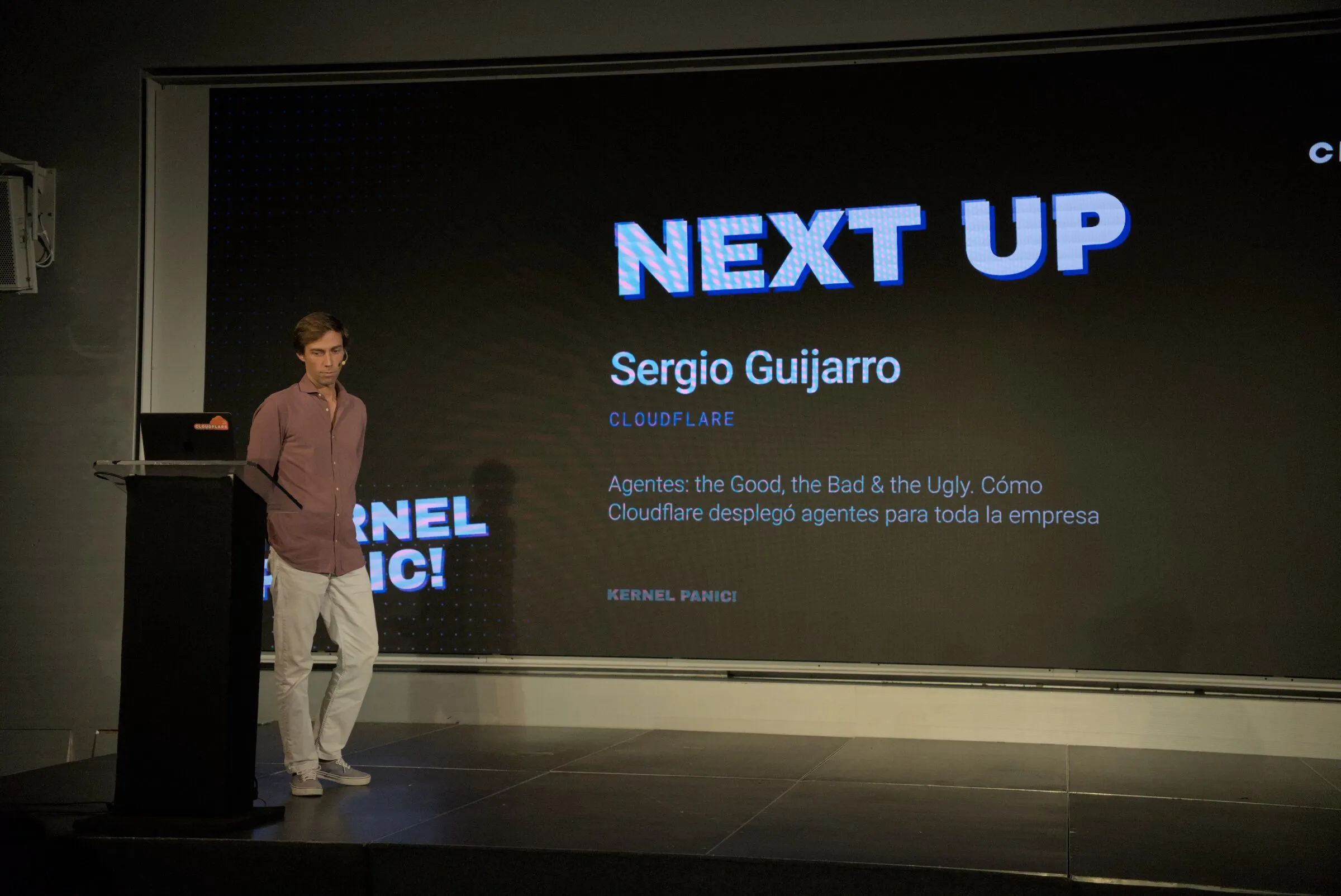 Presentación de la siguiente charla, de Sergio Guijarro (Cloudflare)